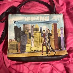 New York Frankie & Johnnie Purse